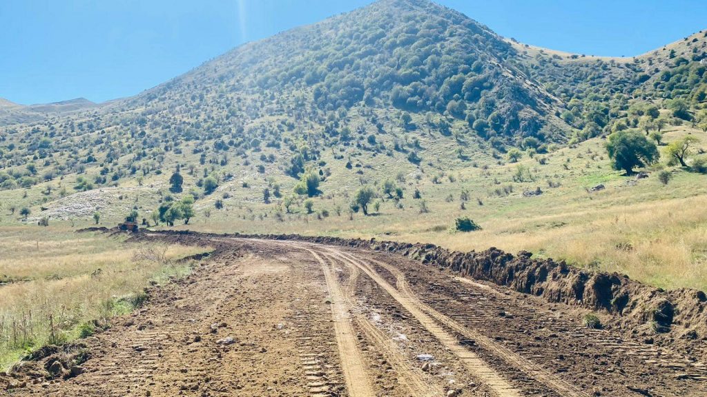 Kumbaro: Ndërtimi i rrugës Çajup-Topovë nxit potencialet e zhvillimit në zonën e Zagorisë