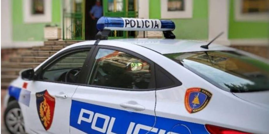 E kërcënoi me armë dhe tentoi t’i vidhte bagëtitë një shtetasi, arrestohet 27-vjeçari