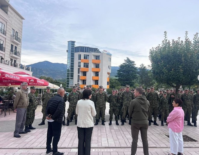 80 studentë të Akademisë së Forcave të Armatosura vizitë në Përmet