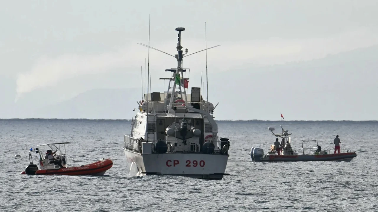 Superjahti i fundosur në Siçili mbahet nën vëzhgim! Përmban kasaforta të papërshkueshme nga uji me të dhëna që përbëjnë interes nga Rusia e Kina