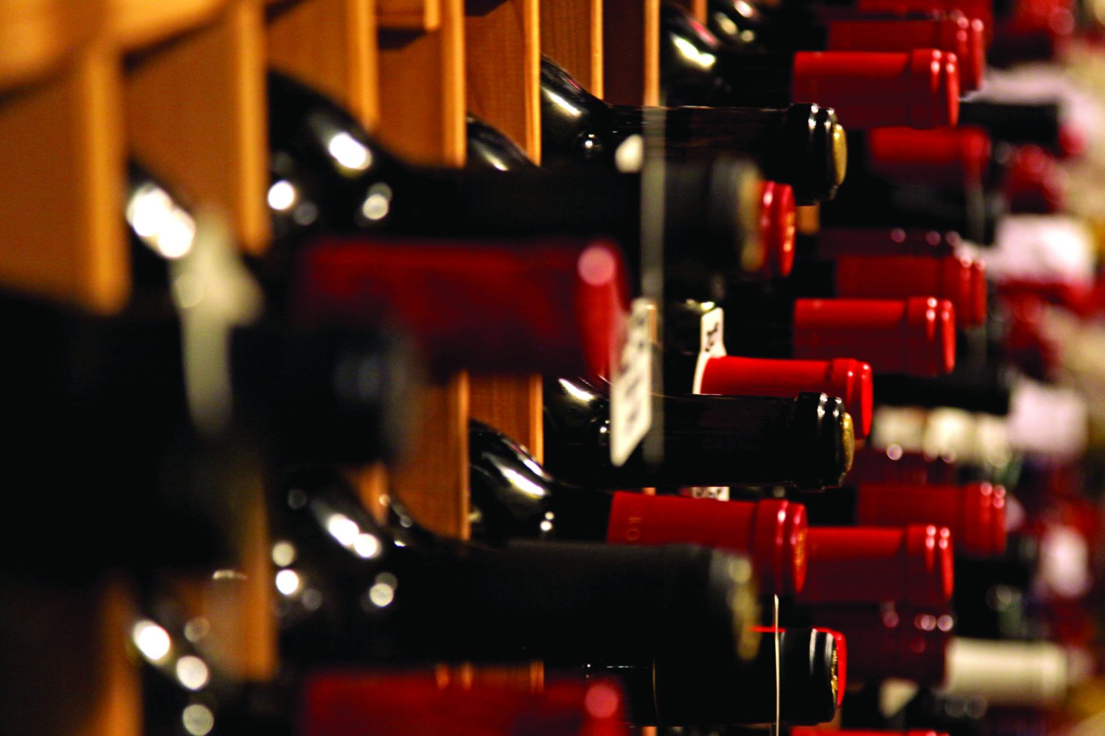Krifca: 75 etiketa vere shqiptare në panairin më të madh të verërave në botë në Verona