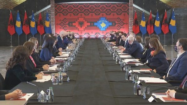 Mbledhja e përbashkët Shqipëri-Kosovë, dy qeveritë mblidhen më 14 të qershor në Gjakovë!