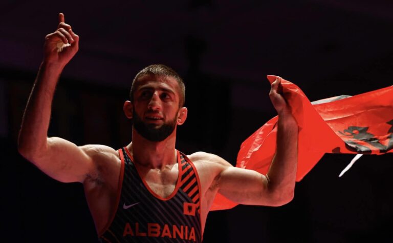 Mrekullia e dytë, Shqipëria siguron tjetër medalje Olimpike, Dudaev fantastik në finale