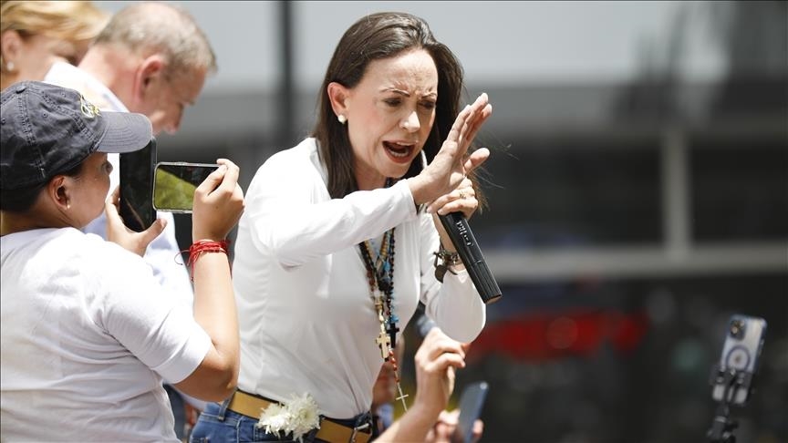 Liderja e opozitës në Venezuelë bën thirrje për protesta masive