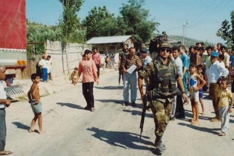 27 vjet nga përfundimi i Operacionit Alba, kontingjenti prej 3000 ushtarësh që zbarkoi në Shqipëri më 1997