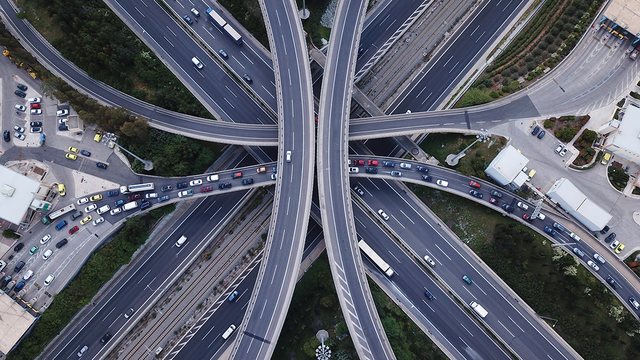 Prioritetet e gabuara të rrugëve/ Projektet në zhvillim, gabimet që po bëhen