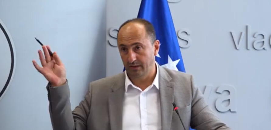 Korridori ajror për Kosovën/ Ministri Aliu: Marrëveshja ende nuk është zbatuar, por po presim