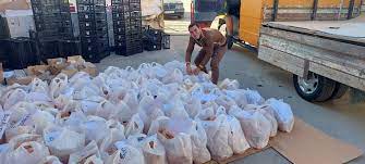 Viti i Ri më i bukur për 150 familje në nevojë në Patos, Fier e Roskovec, ‘Bankers’ shpërndan pako ushqimore