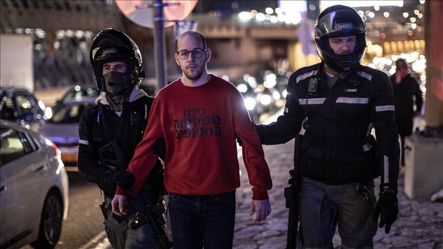 Arrestohen 11 persona në protestat antiqeveritare në Tel Aviv