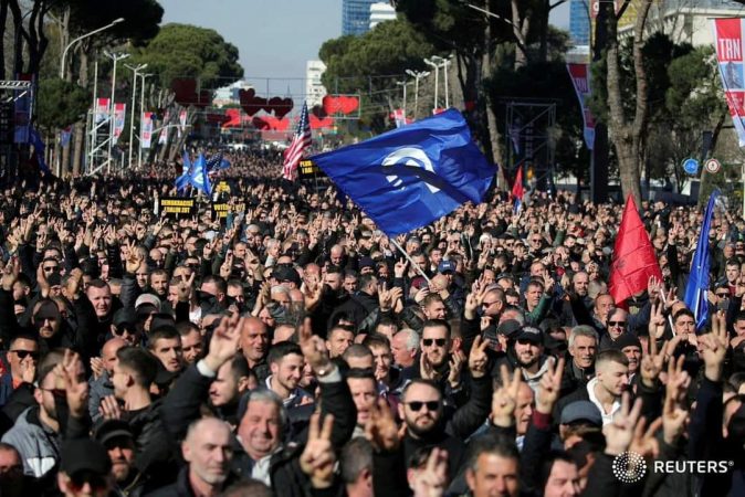 Berisha: Mirënjohje për qindra mijëra qytetarë të mbledhur kundër armikut Edi Rama