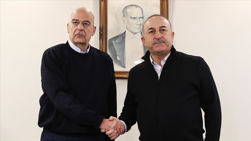 Ministri i jashtëm grek mbërrin në Türkiye për të vizituar rajonin jugor të goditur nga tërmeti