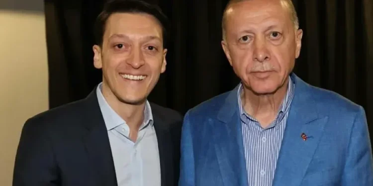 Bild: Ozil, te DAVA e Erdoganit