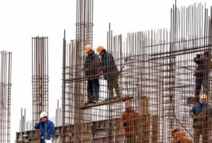Kosovë/ Punëtori bie nga objekti i ndërtimit, arrestohen pronarët e kompanive