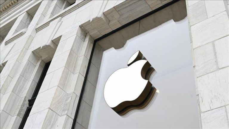 Vlera e kompanisë Apple tejkalon 3 trilionë dollarë