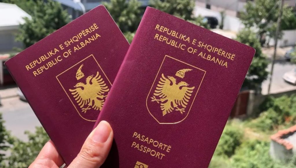 Hasani: Udhëtim pa viza në 99 shtete, forcim i pasaportës shqiptare