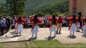 Selita e Mirditës, në kërkim të turizmit malor! Artistë e poetë promovojnë natyrën e traditën