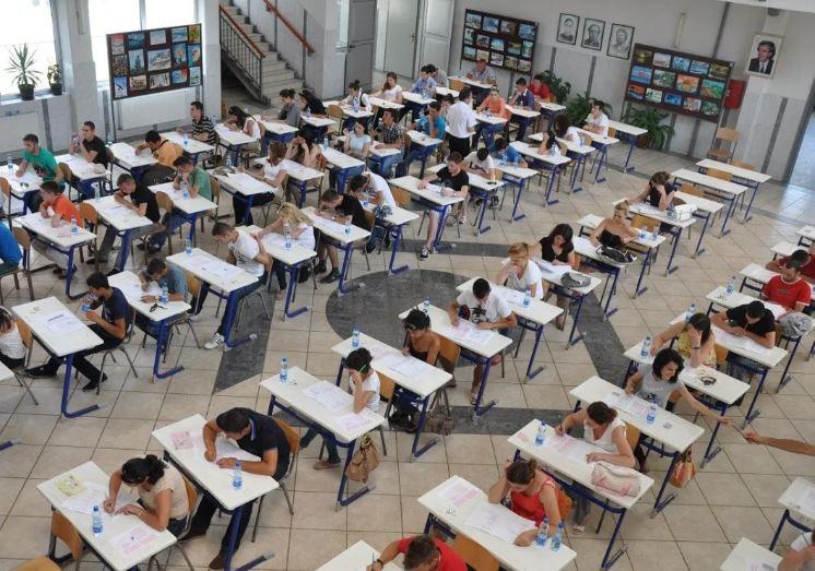 Testi i gjuhës së huaj për maturantët, 1900 administratorë do monitorojnë provimin