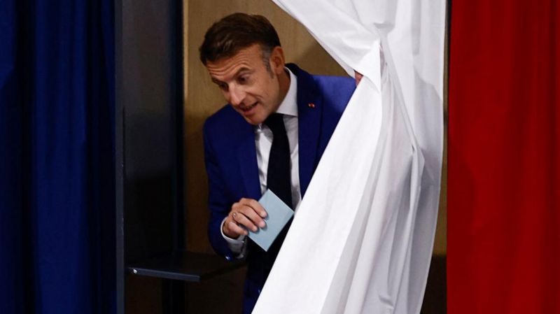 Macron bën thirrje për unitet, vlerëson pjesëmarrjen e lartë të votuesve