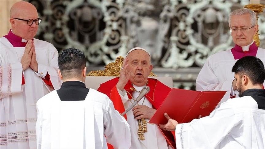 Papa Françesku kërkon veprim të menjëhershëm për të ndihmuar me “të gjitha mjetet” popullin e Gazës