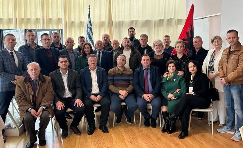 Krijohet Diaspora Shqiptare në Greqi, takime me politikanë helenë