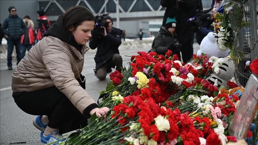 Rusia në ditë zie pas sulmit vdekjeprurës në sallën e koncerteve në Moskë