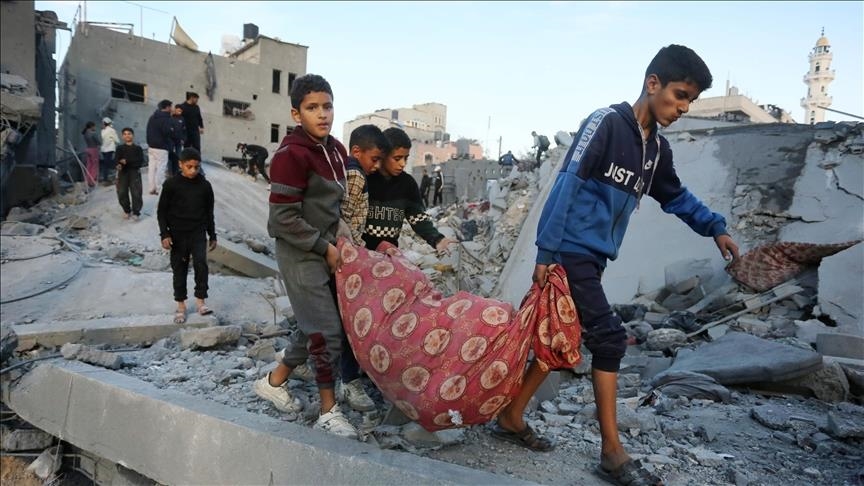 6 fëmijë në mesin e 14 të vrarëve nga bombardimi izraelit në Rafah