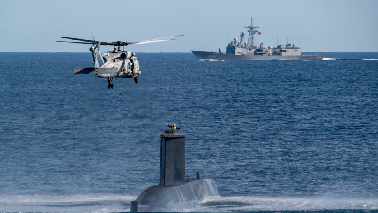 NATO fillon stërvitje masive me nëndetëse në Mesdhe, kundëradmirali amerikan: Po punojmë së bashku në të gjithë frontet