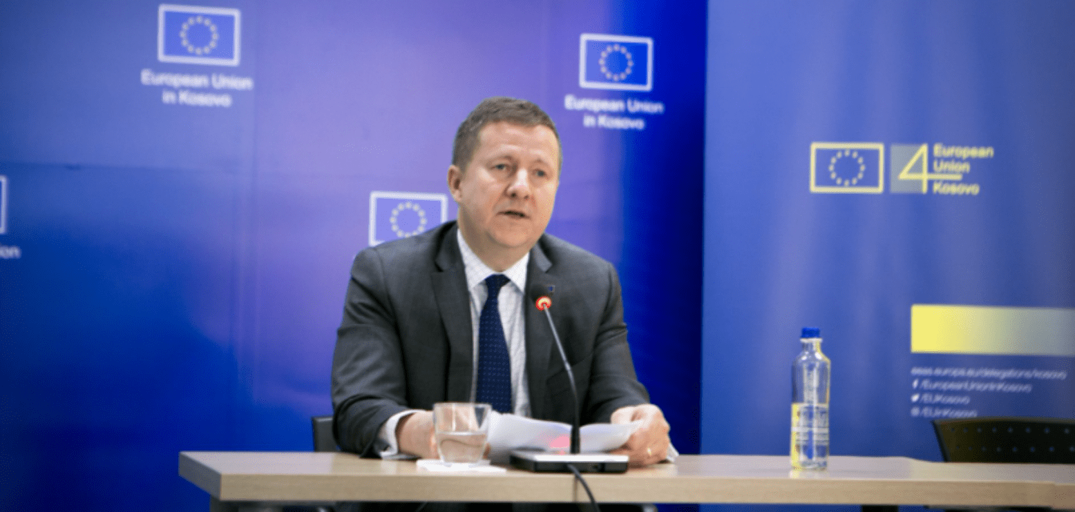 Shefi i zyrës së BE-së: Janë vërejtur zhvillime për luftimin e korrupsionit në Kosovë