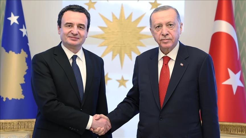 Kryeministri Kurti zhvilloi bisedë telefonike me presidentin e Türkiyes, Erdoğan