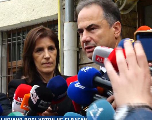  Voton Luçiano Boçi, mesazh zgjedhësve: Ka presione ndaj administratës, i siguroj se vota e tyre nuk lexohet