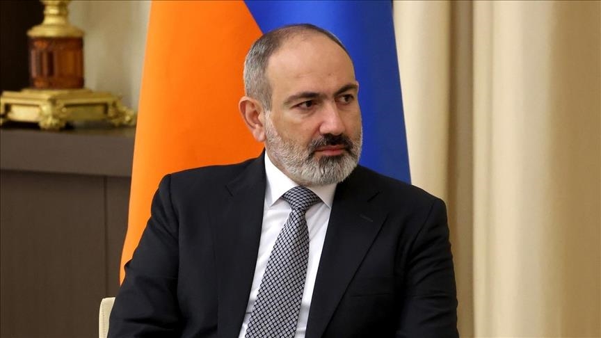 Helikopteri i kryeministrit armen bën ulje emergjente për shkak të motit të keq