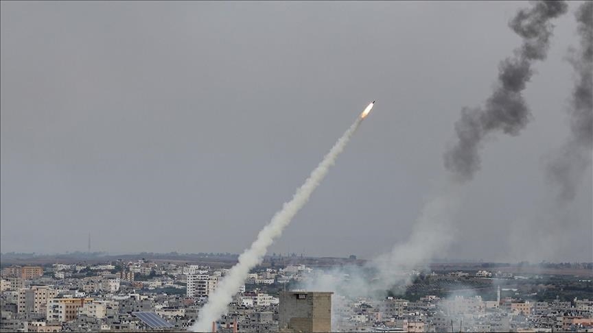 Hamasi sulmon Tel Avivin me raketa për herë të parë pas 4 muajve