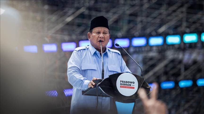 Prabowo Subianto betohet si presidenti i tetë i Indonezisë