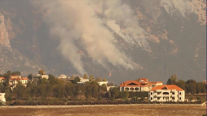 Forcat izraelite lëshojnë bomba fosfori në fshatrat jugore të Libanit