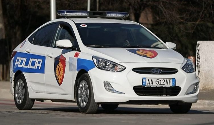 Parandalohet krimi i rëndë në Lezhë, arrestohet 37-vjeçari që dhunoi bashkëshorten, mbante armë në banesë