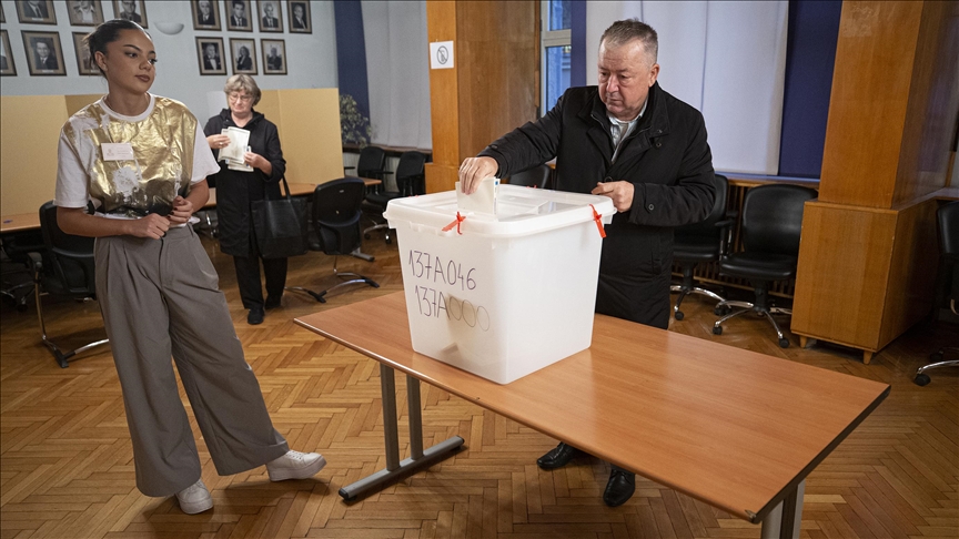 Bosnjë e Hercegovina sot në zgjedhje lokale, shtyhet votimi në zonat e prekura nga përmbytjet