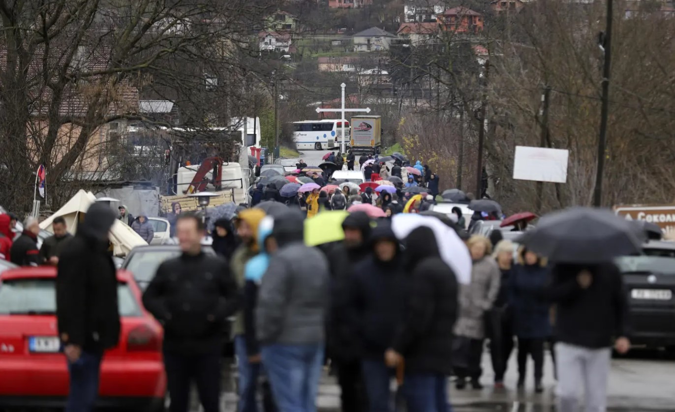 RLI: Serbia synon ta destabilizojë Kosovën përmes orkestrimit të zhvendosjes së serbëve nga veriu