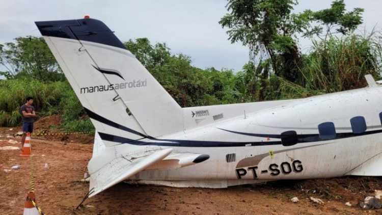 Rrëzohet avioni në pyjet tropikale të Amazonës, humbin jetën 14 persona