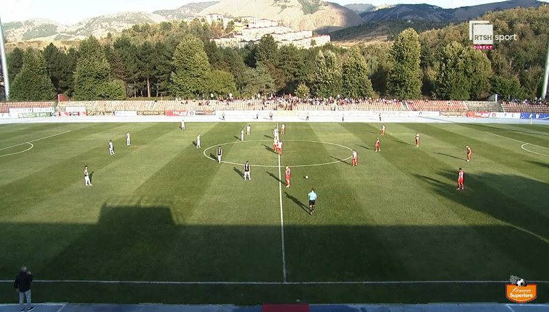 Skënderbeu mund Laçin dhe i largohet zonës së ftohtë