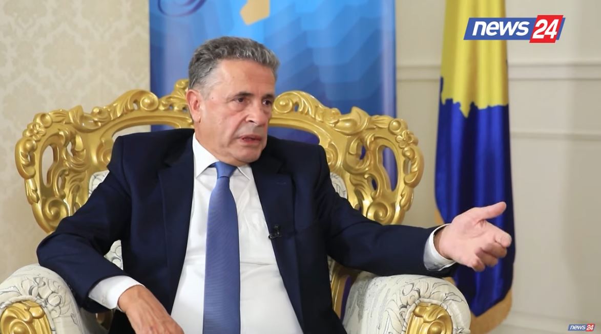 Marrëdhëniet e Kosovës me Shqipërinë dhe tensionet me Serbinë/ Flet për News24 ambasadori i Kosovës në Tiranë, Durmishi: Presim të nisë hekurudha Durrës-Prishtinë