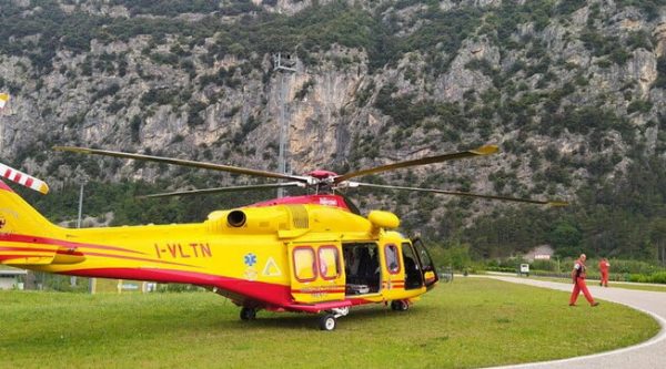 Tragjedi në alpet italiane, humbin jetën dy alpinistë, plagosen dy të tjerë