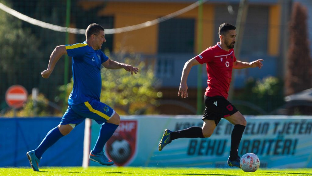Kombëtarja shqiptare e veteranëve miqësore me holandezët e SC Jekerdal, luhet në “Shtëpinë e Futbollit”