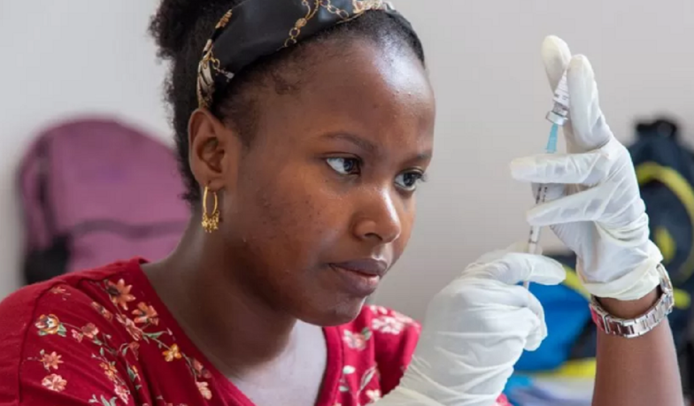 Gana vendi i parë që miraton vaksinën që do luftojë malarien në mbarë botën
