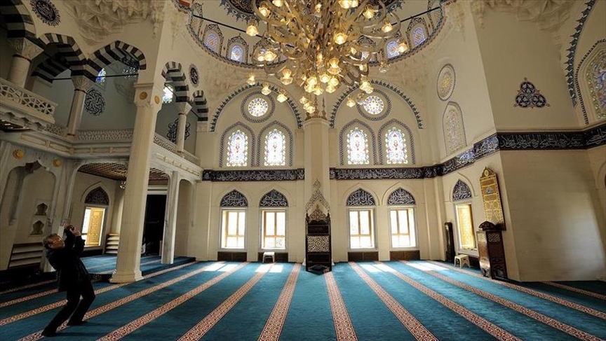 Japoni, muslimanët përjetuan Ramazanin në iftaret e Xhamisë së Tokios
