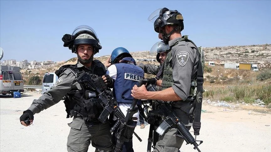 66 gazetarë të arrestuar nga Izraeli në Bregun Perëndimor që nga 7 tetori