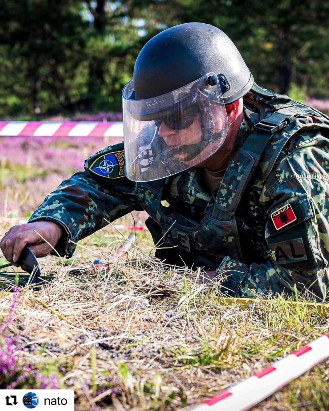 NATO certifikon ekspertët shqiptarë të asgjësimit të mjeteve shpërthyese