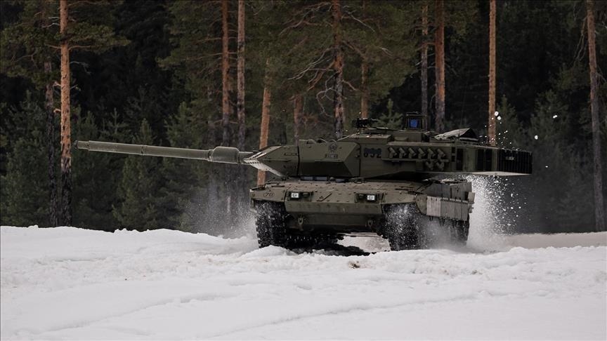Rusia paralajmëron Gjermaninë për dërgimin e tankeve në Ukrainë