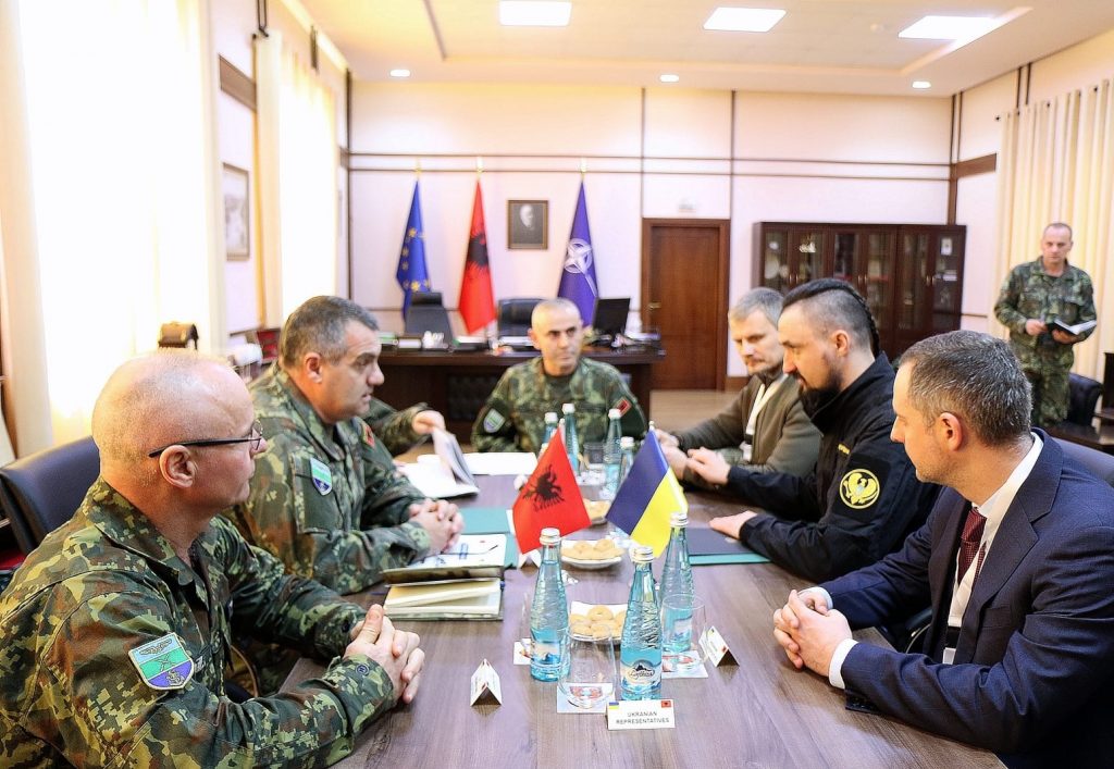Kingji pret ministrin Kamyshin: Shqipëria, mbështetje të plotë politike dhe ushtarake ndaj Ukrainës
