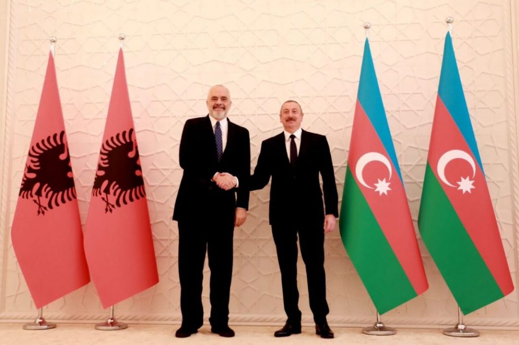 Rama uron Aliyev: Lider i padiskutueshëm i Azerbajxhanit mik
