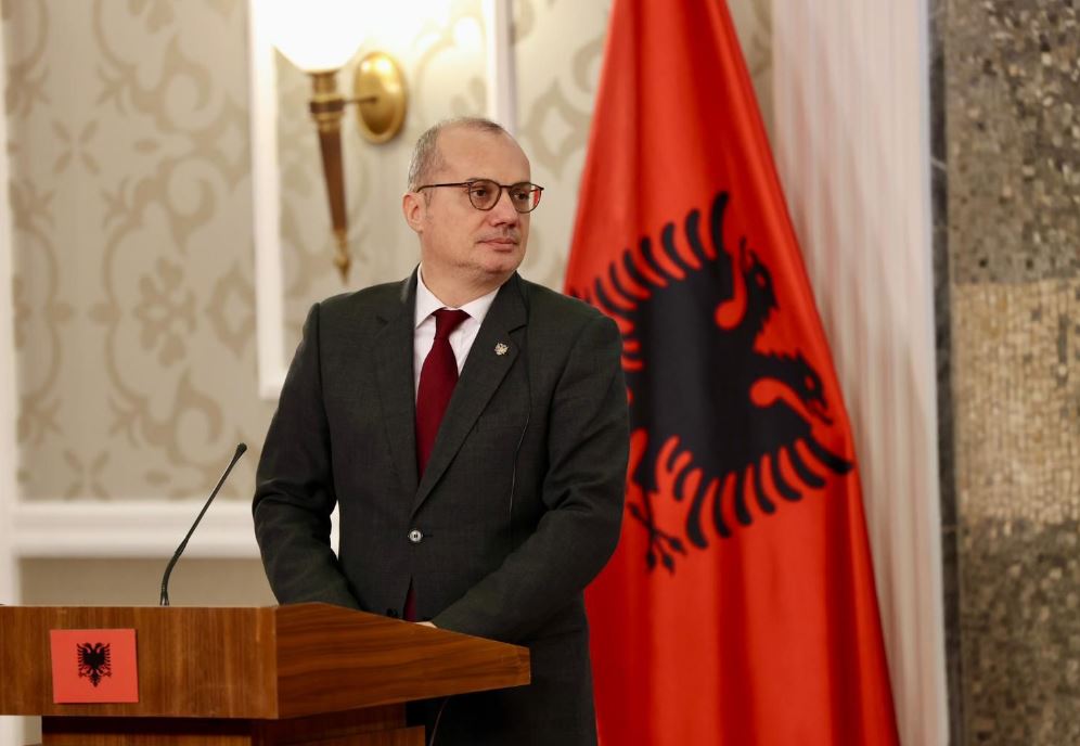 “Rusia kërkon destabilizimin e rajonit” ministri Hasani vizitë në Malin e Zi: E ardhmja e rajonit të udhëhiqet nga orientimi euro-atlantik